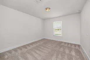 4902 Landmark Ln, Pace, FL 32571 - Photo 13