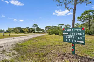 2037 Hawthorne Dr, Navarre, FL 32566 - Photo 45