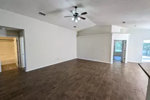 2070 Catline Cir, Navarre, FL 32566 - Photo 3