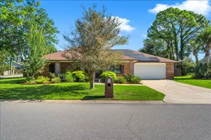 980 Grand Canal St, Gulf Breeze, FL 32563 - Photo 3