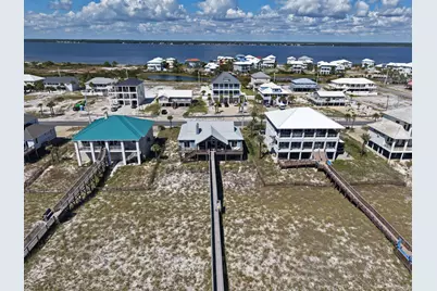 7637 Gulf Boulevard, Navarre, FL 32566 - Photo 95
