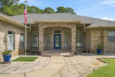 2064 Sundown Drive, Navarre, FL 32566 - Photo 3