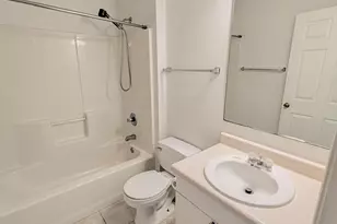 7205 Antoinette Cir, Navarre, FL 32566 - Photo 15
