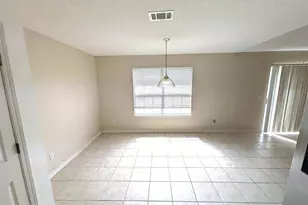 7205 Antoinette Cir, Navarre, FL 32566 - Photo 11