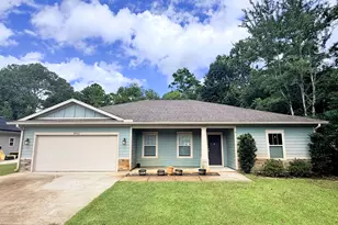 8962 E River Dr, Navarre, FL 32566 - Photo 1
