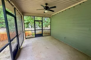 8962 E River Dr, Navarre, FL 32566 - Photo 25