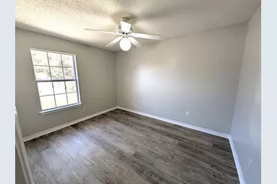 2562 Holley Place, Navarre, FL 32566 - Photo 13