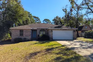 2562 Holley Pl, Navarre, FL 32566 - Photo 1
