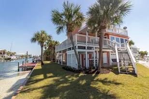 1440 Homeport Dr, Navarre, FL 32566 - Photo 1