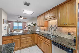 8271 Gulf Blvd, Navarre, FL 32566 - Photo 11