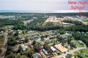 5805 Government Dr, Gulf Breeze, FL 32563 - Photo 1