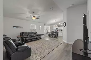 117 Ridgeway Cir, Crestview, FL 32536 - Photo 5