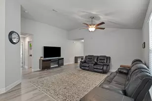 117 Ridgeway Cir, Crestview, FL 32536 - Photo 7