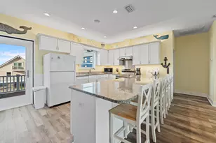 8162 Gulf Blvd, Navarre, FL 32566 - Photo 21