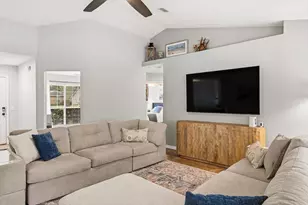 8134 Country Bay Blvd, Navarre, FL 32566 - Photo 5