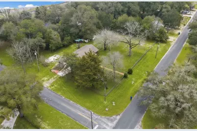 750 W Orange Avenue, Defuniak Springs, FL 32435 - Photo 5