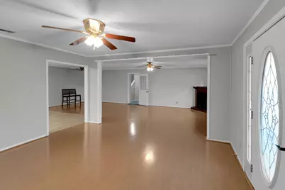 300 Wildwood Street, Mary Esther, FL 32569 - Photo 3