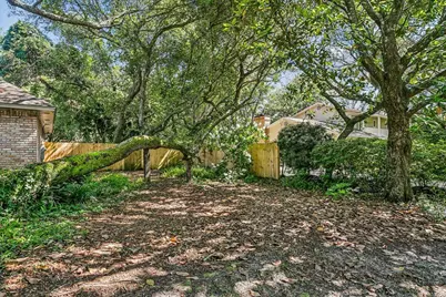 2437 W Bayshore Road, Gulf Breeze, FL 32563 - Photo 61