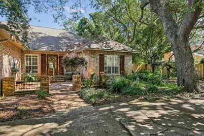 2437 W Bayshore Road, Gulf Breeze, FL 32563 - Photo 59