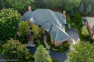 851 Peach Tree Lane, Rochester Hills, MI 48306 Home for Sale MLS#  20230076484