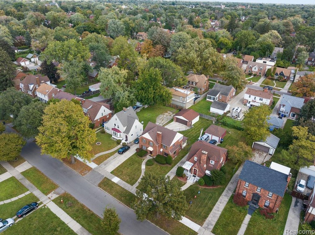 13984 Abington Ave, Detroit MI  48227-1302 exterior