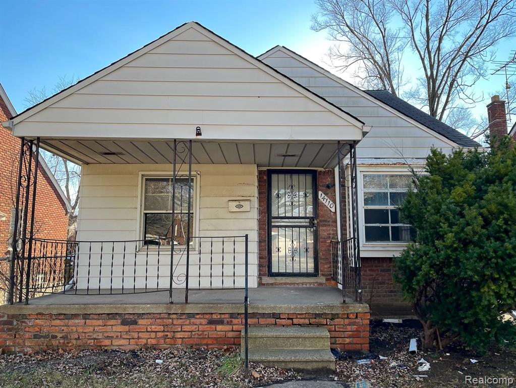 13851 Liberal St, Detroit, MI 48205 4 Bedroom House for $1,200