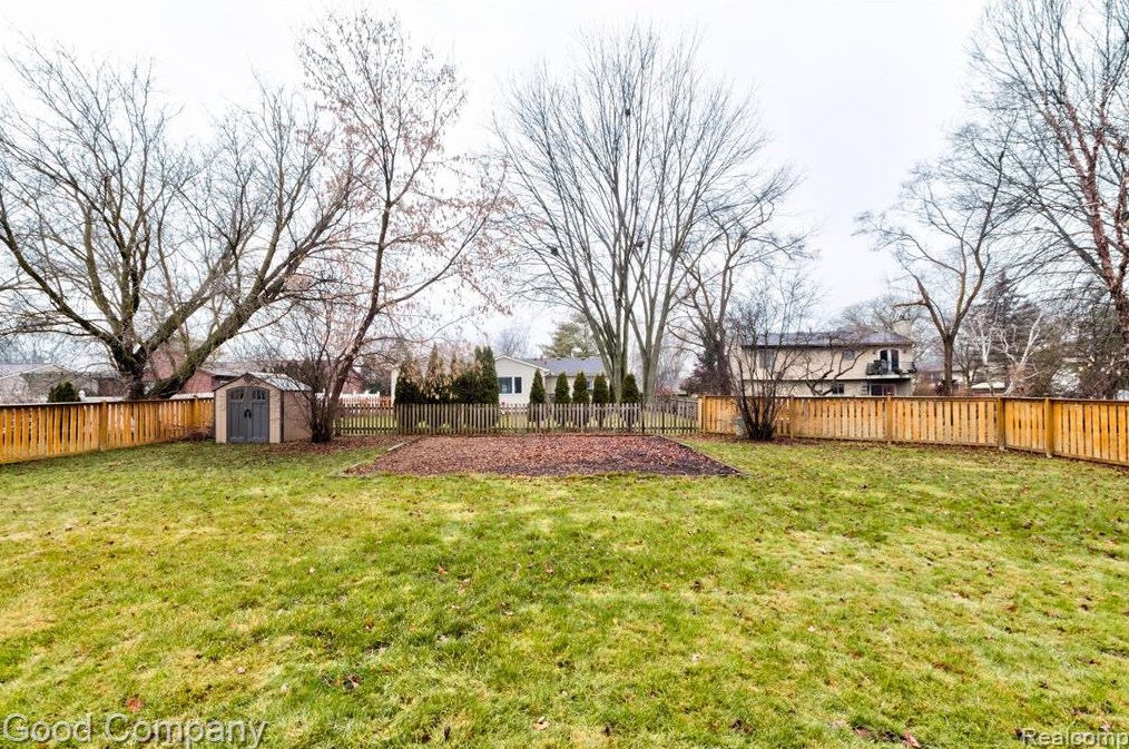 23581 Nilan Dr, Novi MI  48375-3632 exterior
