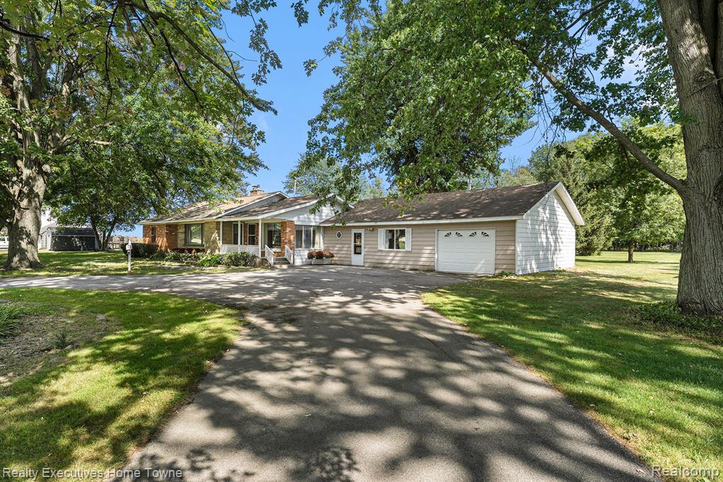 476 N Sandusky Rd, Custer Twp, MI 48471 - MLS 20221043701 - Coldwell Banker