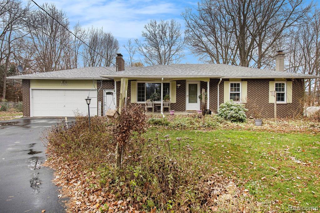 165 Red Maple Trail, Brandon Twp, MI 48462 MLS 20230009832 Coldwell