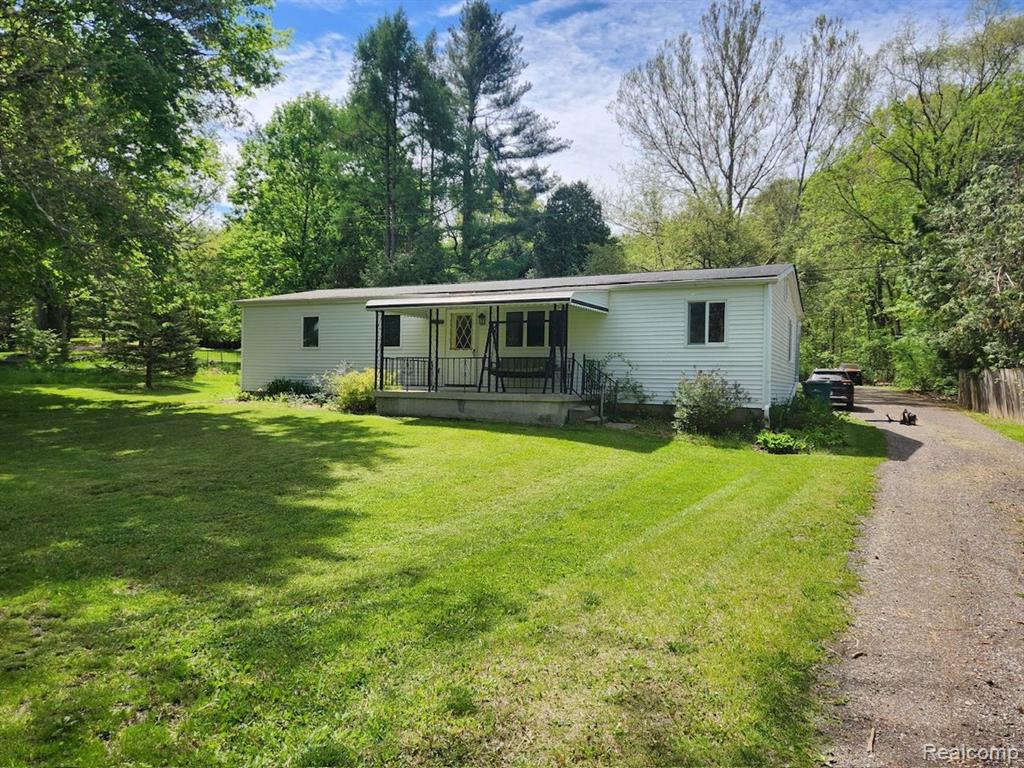 8309 N Territorial Rd, Webster Twp, MI 48130 - MLS 20230035890 ...