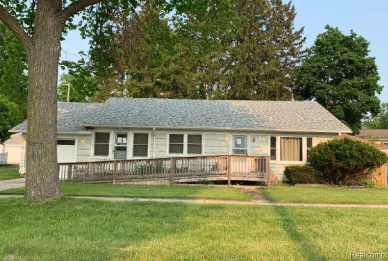 74220 1st St Armada Vlg MI 48005 MLS 20230044554 Coldwell Banker