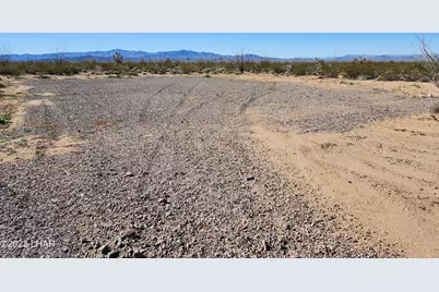 000 W Cielo Rd, Yucca, AZ 86438 - Photo 15