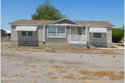 360 E Ironwood St, Quartzsite, AZ 85346 - Photo 1