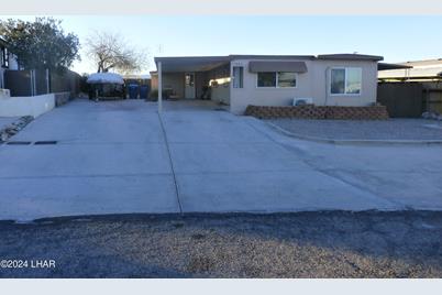 1582 Sea Swallow Dr, Lake Havasu City, AZ 86403 - Photo 1