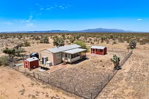 6705 E Red Barrel Rd, Yucca, AZ 86438 - Photo 35