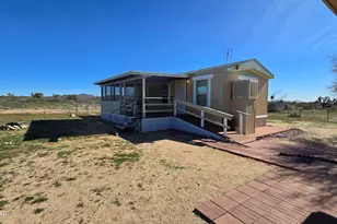 6705 E Red Barrel Rd, Yucca, AZ 86438 - Photo 19