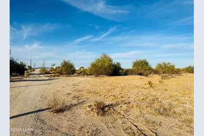 25401 Ave 37 E, Bouse, AZ 85325 - Photo 13