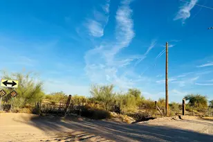 25401 Ave 37 E, Bouse, AZ 85325 - Photo 1