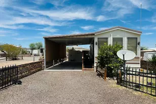 200 N Moon Mountain Ave, Quartzsite, AZ 85346 - Photo 3