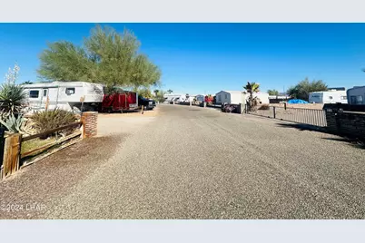 200 N Moon Mountain Ave #44, Quartzsite, AZ 85346 - Photo 31