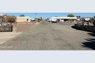 200 N Moon Mountain Ave #18, Quartzsite, AZ 85346 - Photo 33