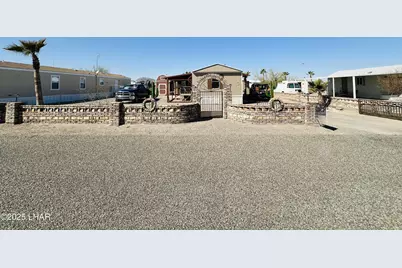 200 N Moon Mountain Ave #18, Quartzsite, AZ 85346 - Photo 5