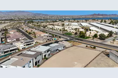 805 Malibu Dr, Lake Havasu City, AZ 86403 - Photo 37