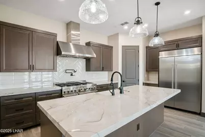 805 Malibu Dr, Lake Havasu City, AZ 86403 - Photo 9