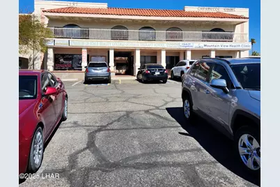 1987 McCulloch Blvd #202, Lake Havasu City, AZ 86403 - Photo 1