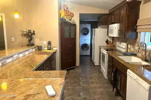 2889 Hillcrest Dr, Parker, AZ 85344 - Photo 9