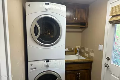 2889 Hillcrest Dr, Parker, AZ 85344 - Photo 23