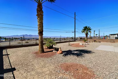 1295 Tanqueray Dr, Lake Havasu City, AZ 86404 - Photo 35