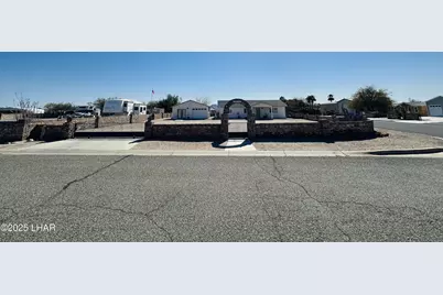 49739 Ruby Ave, Quartzsite, AZ 85346 - Photo 3