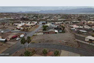 601 Desert View Dr, Lake Havasu City, AZ 86404 - Photo 3
